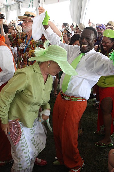 Tired of Conventional Exercise? Try Line Dancing